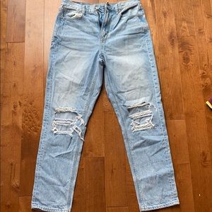 American Eagle mom jeans